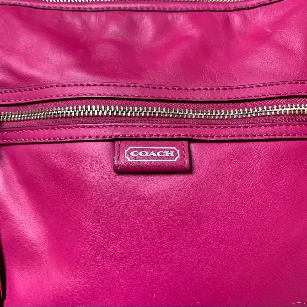 COACH Fuchsia Pink Shoulder Bag Purse
